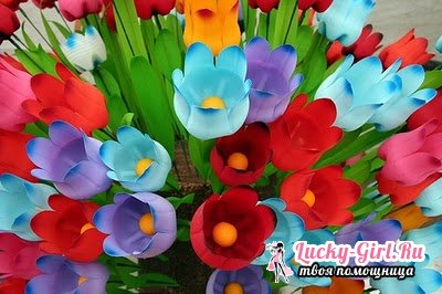 Цветы из пластиковых бутылок своими руками
